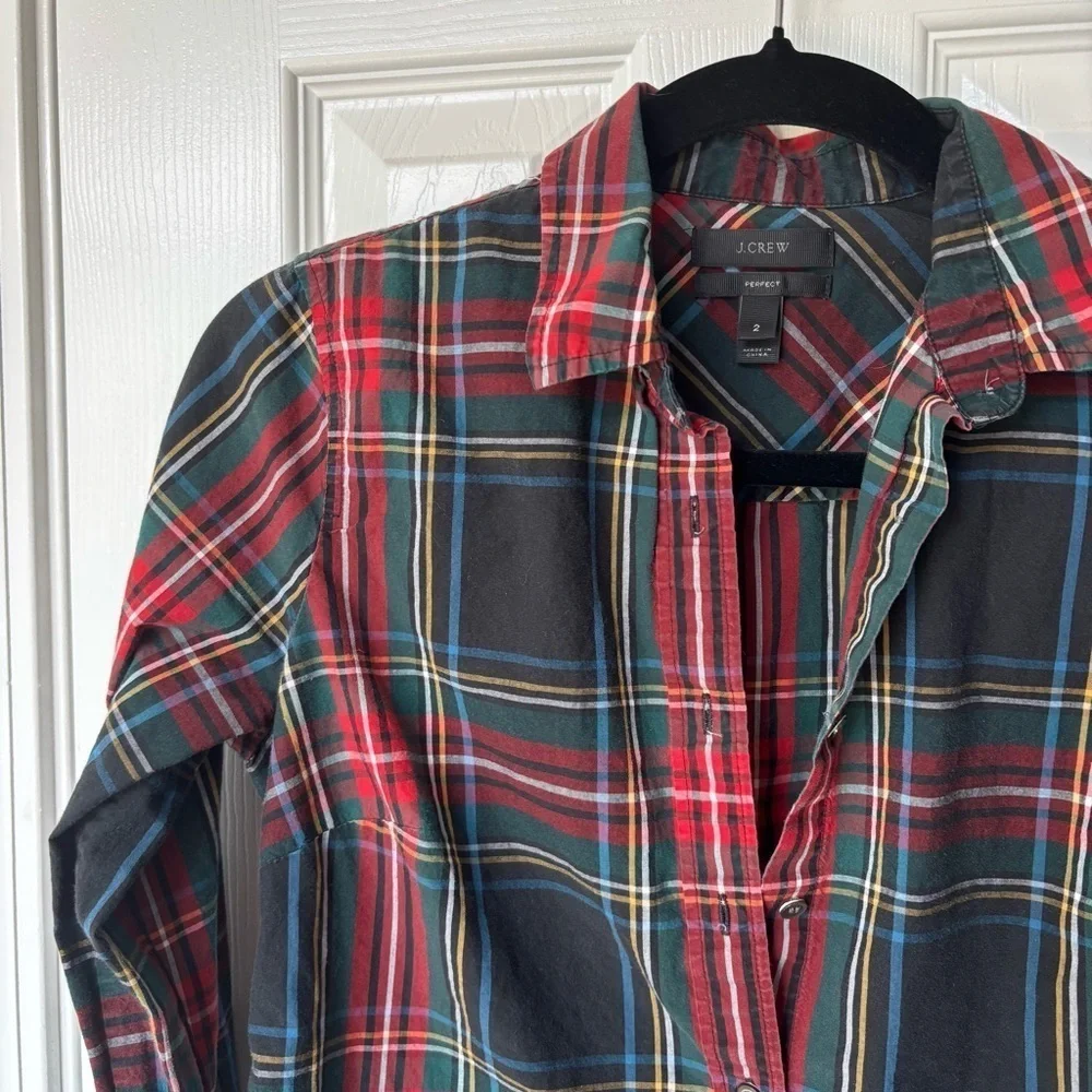 J. Crew Women's The Perfect Shirt in Stewart Plaid Size 2